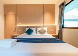 Selina Place Hotel 5