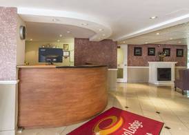 Econo Lodge Orillia 5