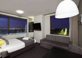 Metro Hotel Miranda 4