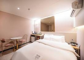 Greaten Hotel 5