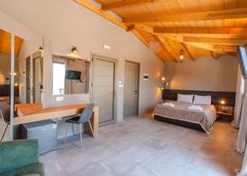 Minoos Hotel 4