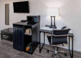 Super 8 by Wyndham Cheyenne WY 5