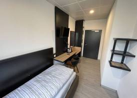 Yebs Hotel 2