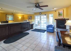 Monterey Bay Lodge 2