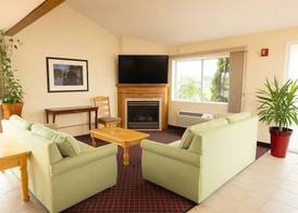 Royal Inn & Suites 3