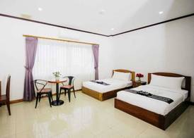 Sisombat Plaza Hotel 2