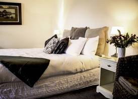 The Honest Lawyer, an Ascend Collection Hotel 5