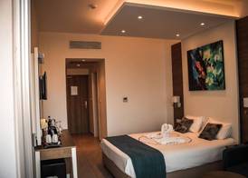 Gaia Sun N Blue Hotel 5