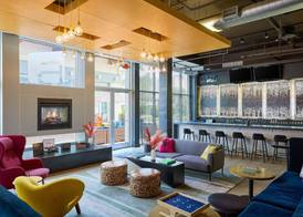 Aloft by Marriott Charleston Airport & Convention Center 4