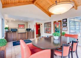 Ramada by Wyndham Mountain View 2