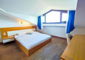 Shah Inn Hotel 4