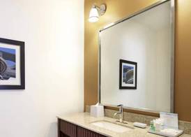 Four Points by Sheraton Houston Hobby Airport 5