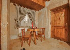 Nomads Cave Hotel & Rooftop 4