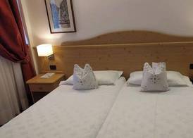 Nivis Hotel 2