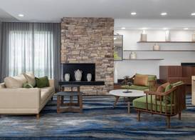 Fairfield Inn & Suites by Marriott Martinsburg 2