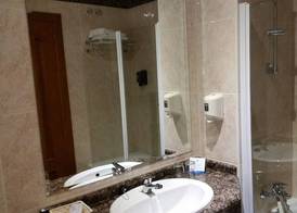 Hotel Humanes 4