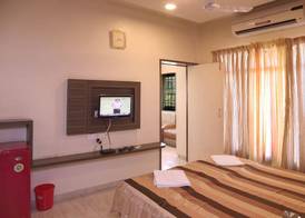 Hotel Shreyas 4