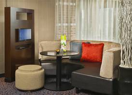 Courtyard by Marriott Dulles Town Center 4