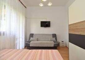 Apartment 106 3