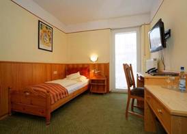 Hotel Kurpark 5