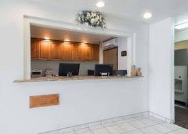 Super 8 by Wyndham Bernalillo 2