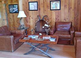 Denali Crow's Nest Cabins 2