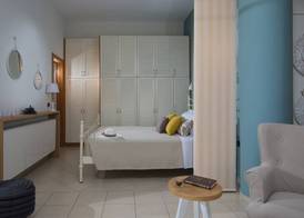 Rainbow Apartments 5