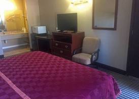 Americas Best Inn - Eureka 4