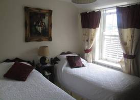 Fennessy's Hotel 2