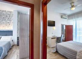 Hotel Mirabel 3