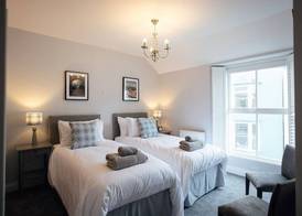The Townhouse 5