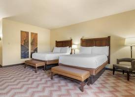 Best Western PLUS Cimarron Hotel & Suites 5