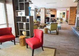Fairfield Inn & Suites by Marriott Savannah Midtown 5