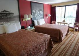 Royal Palace Inn & Suites 5