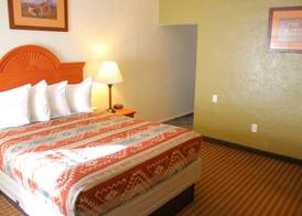 The Classic Desert Aire Hotel 4