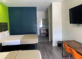 Signature Inn North Houston District 5