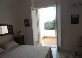 Casa Nina' "La Santa", tradicional Amalfi Coast Villa Retreat 3