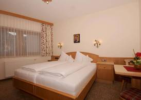 Hotel Pramstraller 3