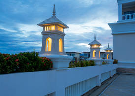 Grand Pacific Sovereign Resort & Spa 5