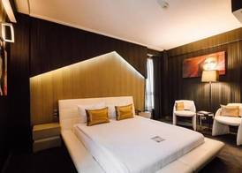 Plaza V Executive Hotel 3
