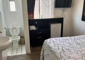 Encore Inn Inglewood 4