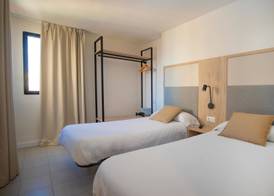 Dynastic Rooms Apartments 5