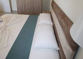 Golden Hotel 4