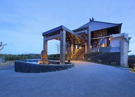 Ulu Segara Luxury Suites & Villas 2