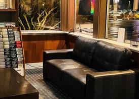 Western Inn Lakewood 5