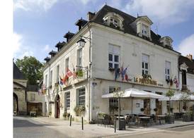 Logis Hôtel Restaurant Le Puits Doré 2