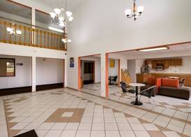 Motel 6 Davenport, IA 4