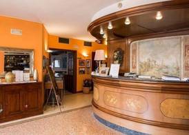 Hotel Villa Monica 2