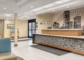 Best Western Plus New Englander 3
