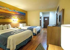 Days Inn & Suites by Wyndham Houston North/Aldine 4
